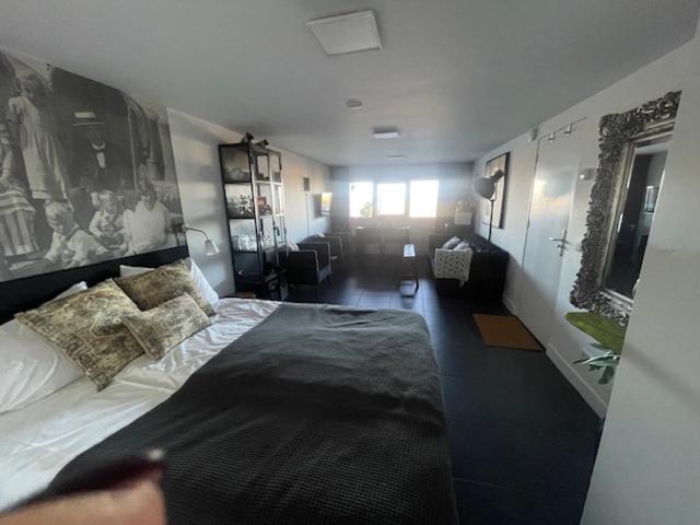 B&B Zeespiegel ซานด์โวร์ต ภายนอก รูปภาพ
